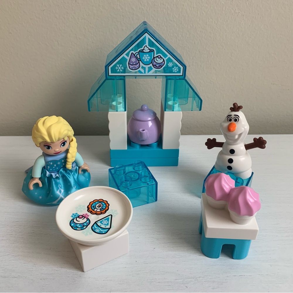 Lego DUPLO Disney Frozen Elsa & Olaf’s Tea Party Set 10920